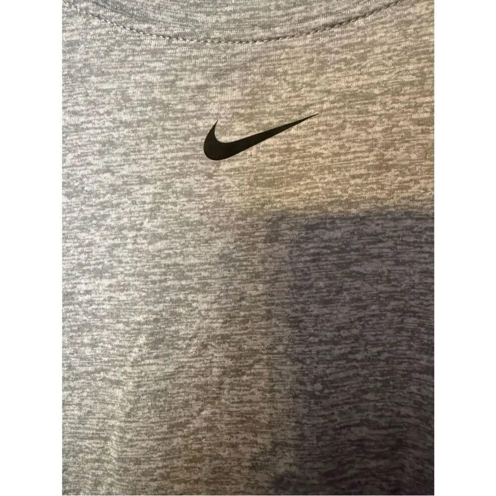 NWT Nike Dri-FIT One Women’s Short Sleeve Top Small Gray Athletic Workout Shirt